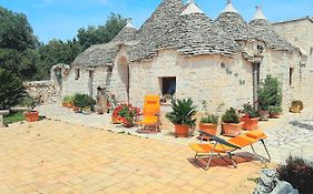 La Rosa Dei Trulli B&B